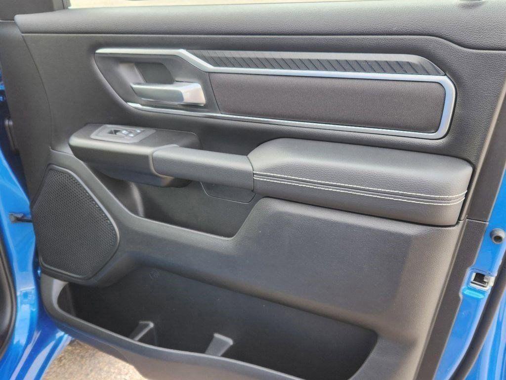 new 2025 Ram 1500 car, priced at $44,673