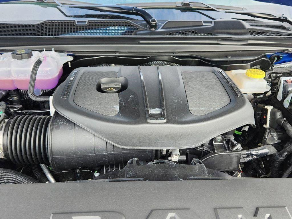 new 2025 Ram 1500 car, priced at $44,673