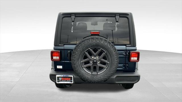 new 2025 Jeep Wrangler car, priced at $39,657