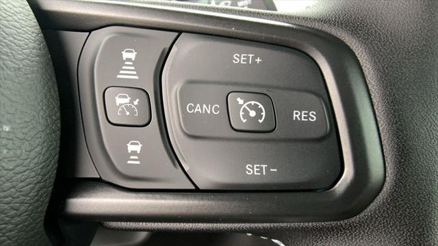new 2025 Jeep Wrangler car, priced at $39,657