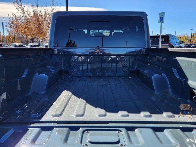 new 2025 Jeep Gladiator car, priced at $43,979