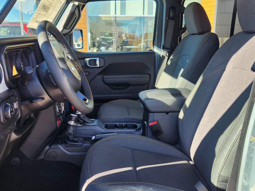 new 2026 Jeep Gladiator car, priced at $50,760