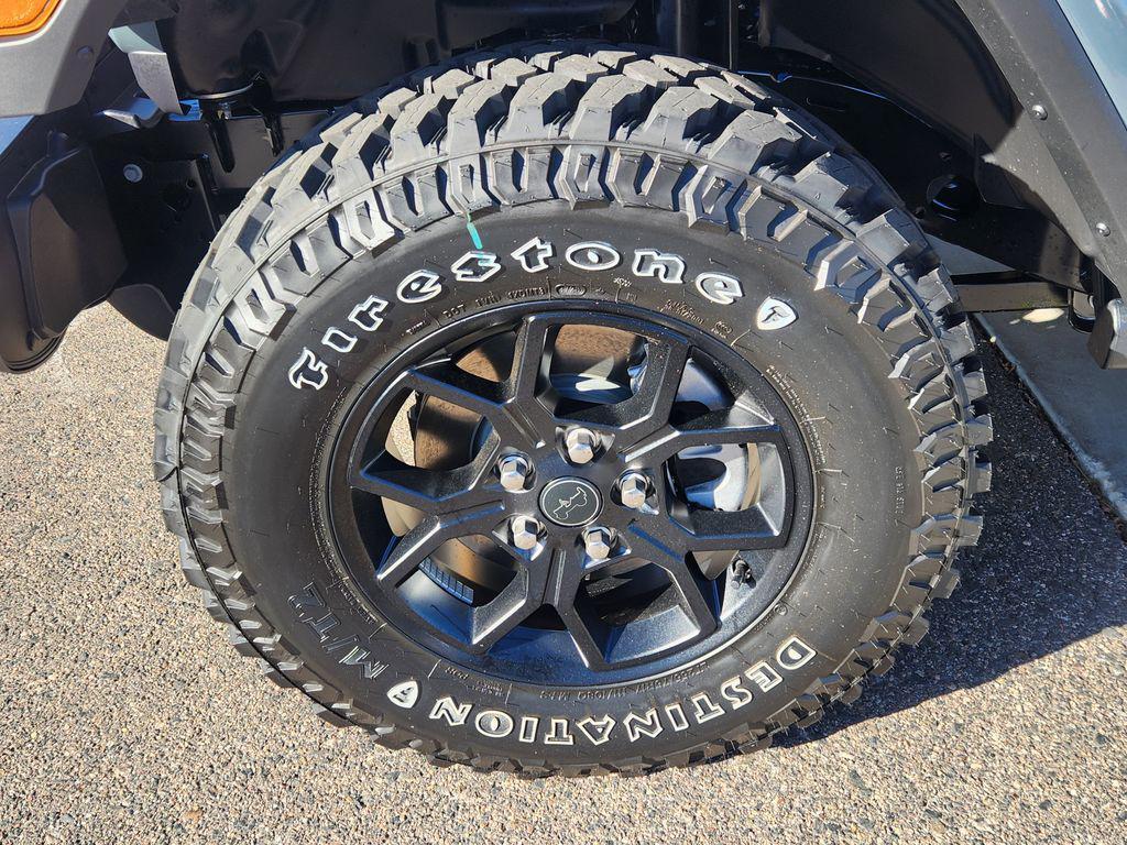 new 2026 Jeep Gladiator car, priced at $50,760