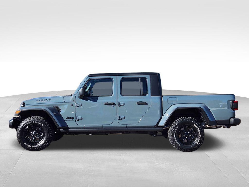 new 2026 Jeep Gladiator car, priced at $50,760