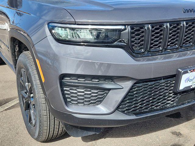 new 2025 Jeep Grand Cherokee car, priced at $43,773