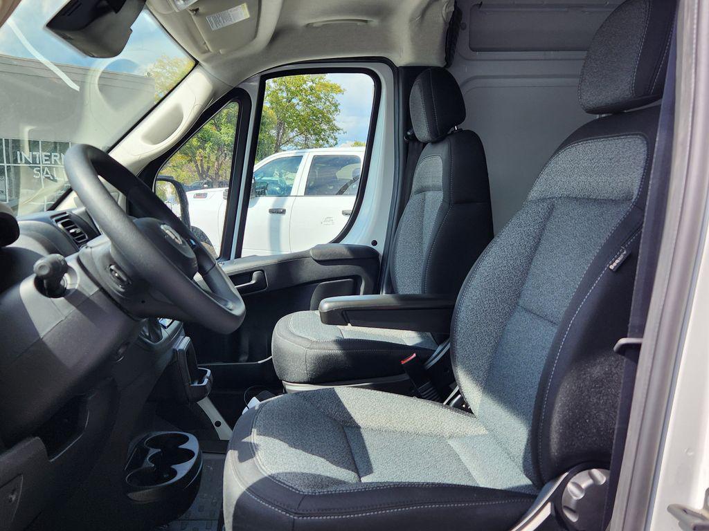 new 2025 Ram ProMaster 2500 car, priced at $43,995