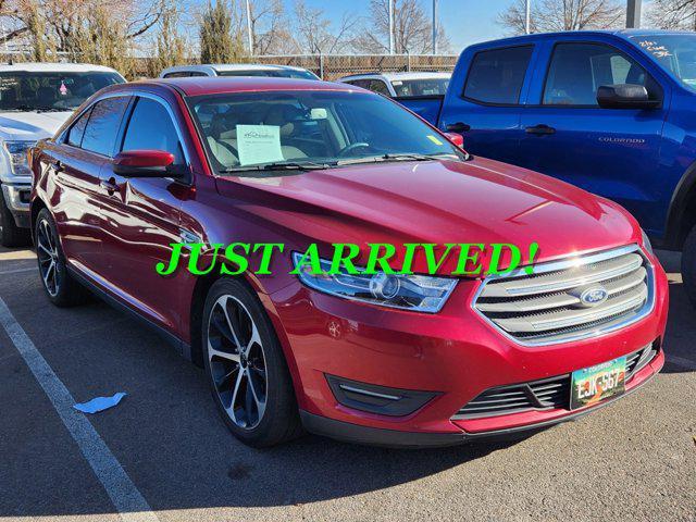 used 2014 Ford Taurus car