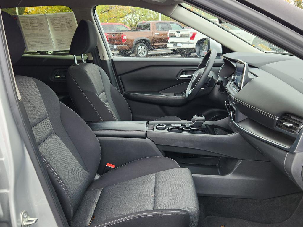 used 2024 Nissan Rogue car, priced at $25,295