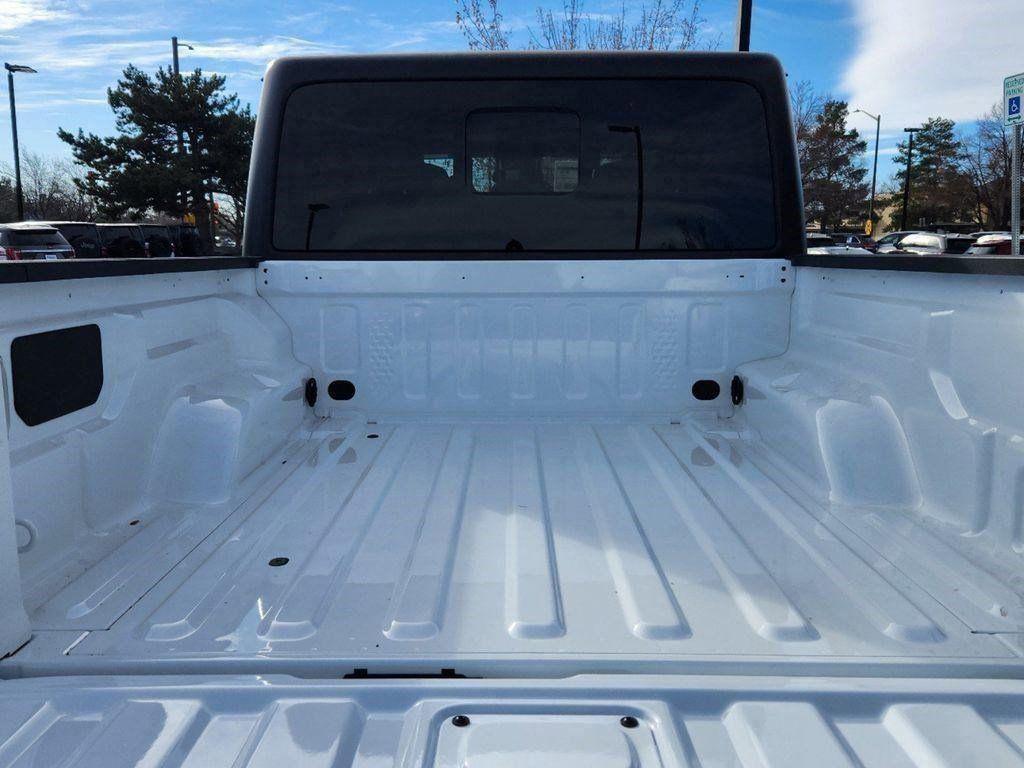 new 2025 Jeep Gladiator car, priced at $46,145