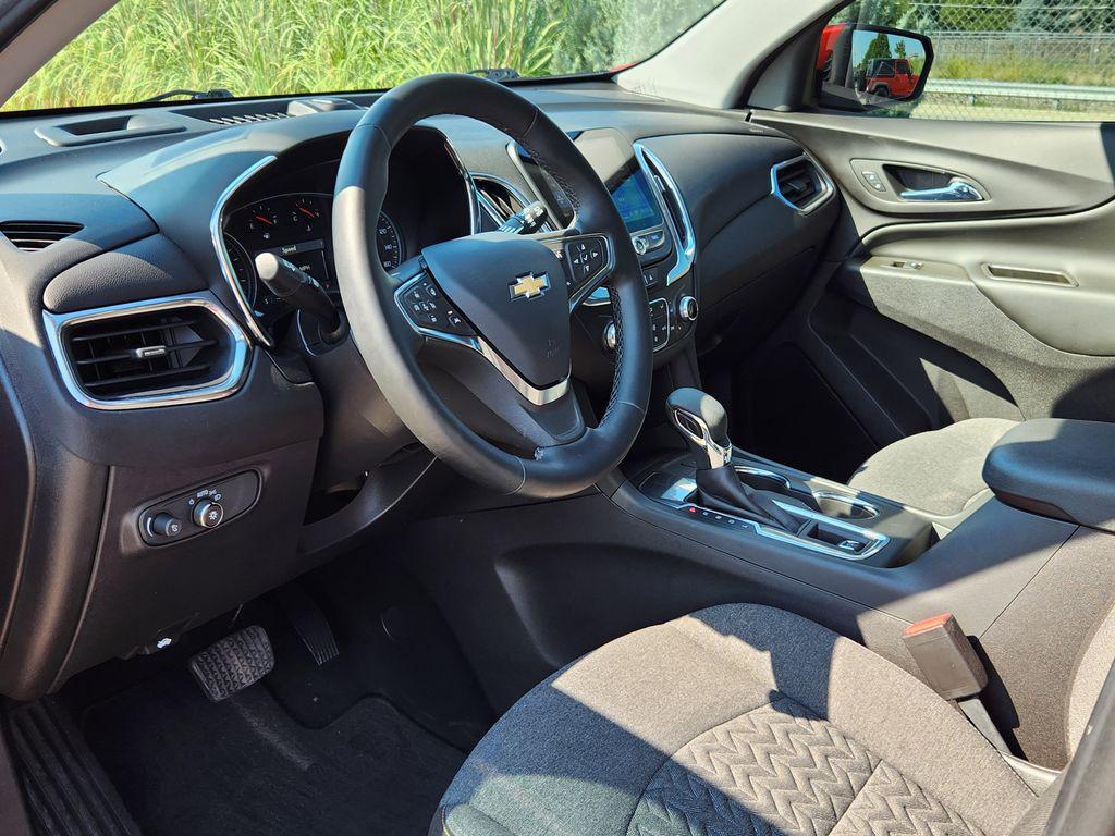 used 2024 Chevrolet Equinox car, priced at $24,395