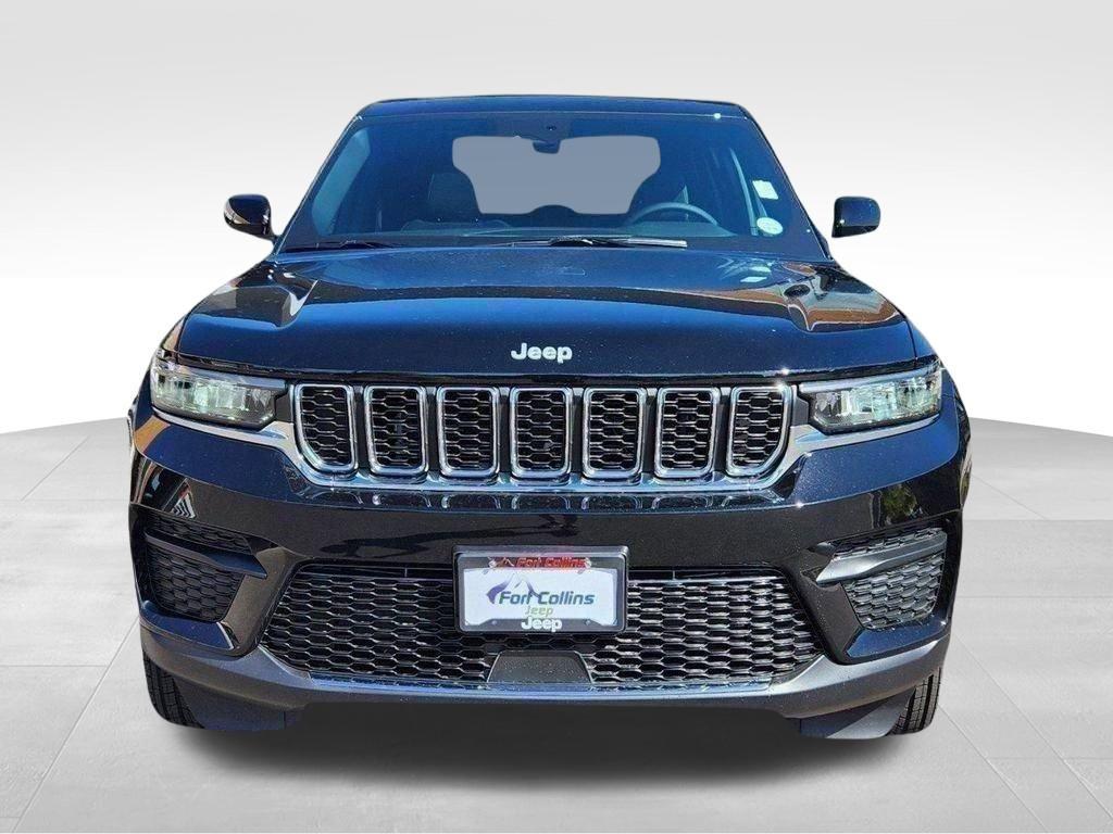 new 2025 Jeep Grand Cherokee car, priced at $38,877