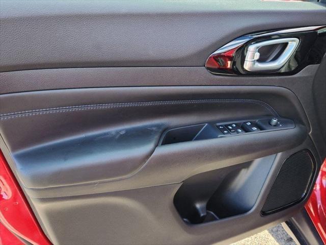 new 2025 Jeep Compass car, priced at $26,519