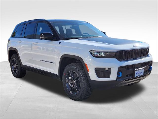 new 2025 Jeep Grand Cherokee 4xe car, priced at $62,000
