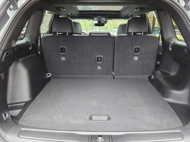 new 2025 Jeep Grand Cherokee car, priced at $48,915