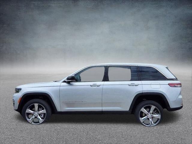 new 2025 Jeep Grand Cherokee car, priced at $48,915