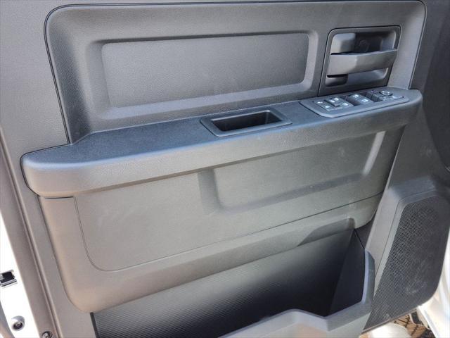 new 2025 Ram 3500 car, priced at $68,685