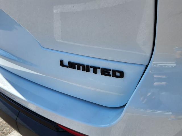 new 2025 Jeep Grand Cherokee L car, priced at $50,374