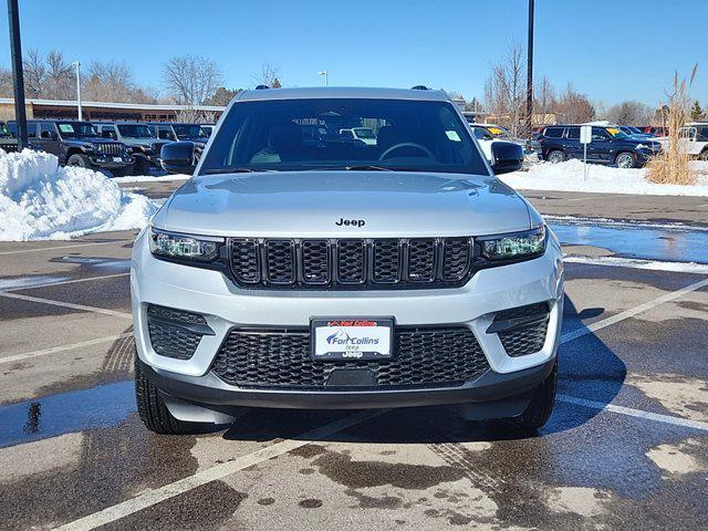 new 2025 Jeep Grand Cherokee car, priced at $43,488