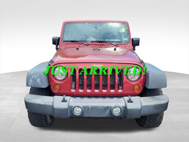 used 2013 Jeep Wrangler Unlimited car, priced at $13,995