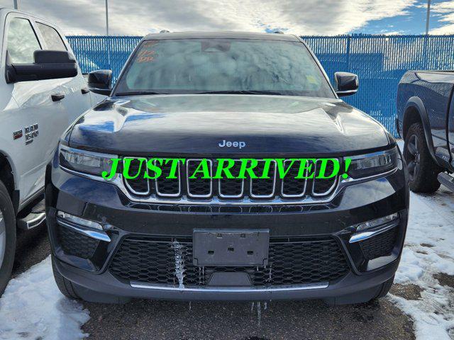 used 2022 Jeep Grand Cherokee car, priced at $34,494