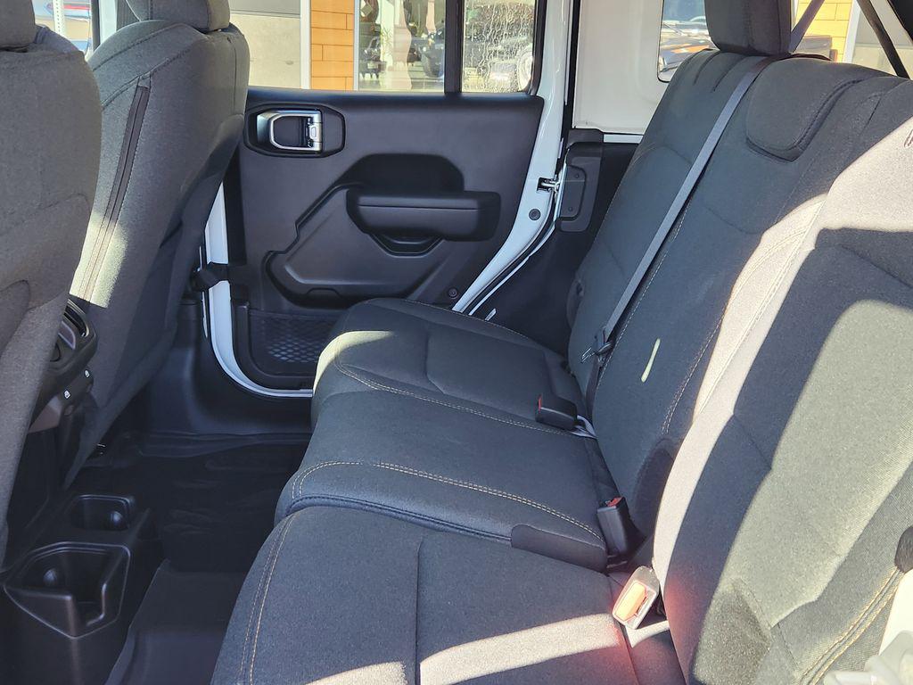 new 2025 Jeep Wrangler car, priced at $37,666