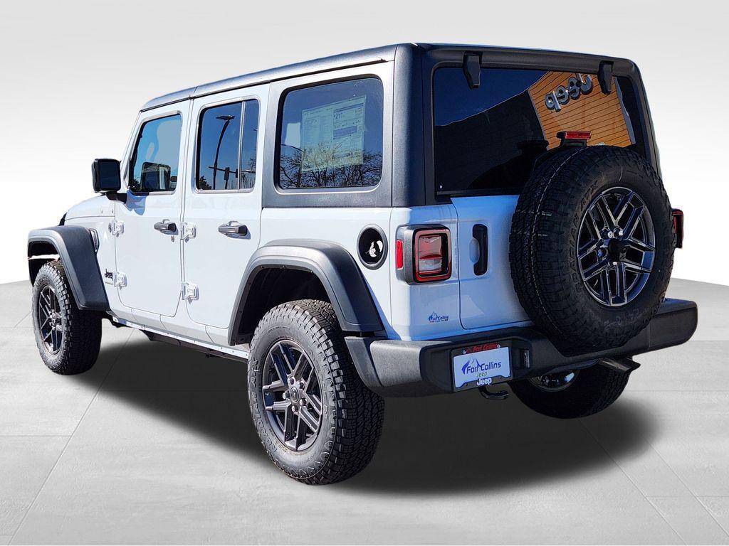new 2025 Jeep Wrangler car, priced at $37,666