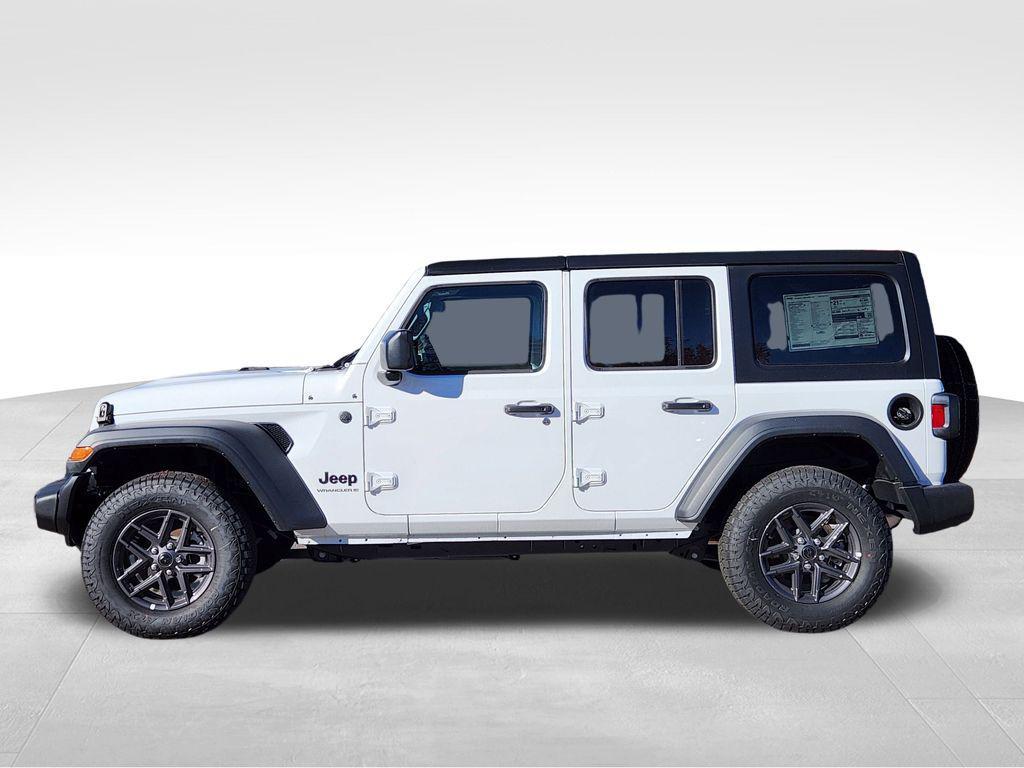 new 2025 Jeep Wrangler car, priced at $37,666