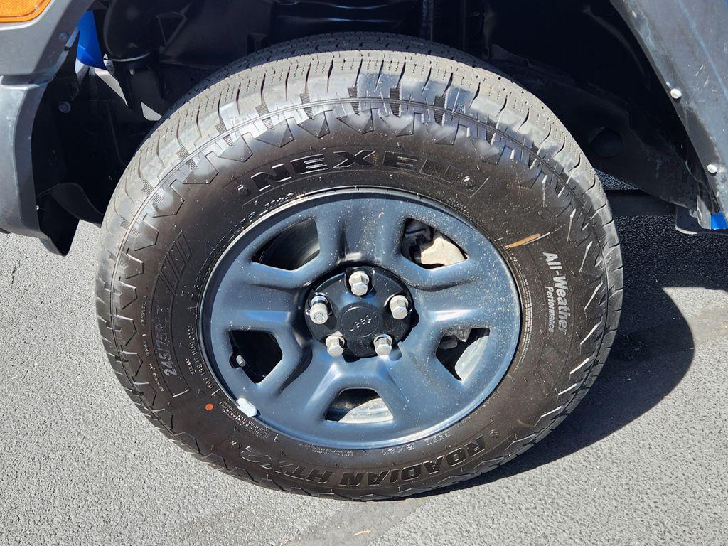 used 2022 Jeep Wrangler Unlimited car, priced at $27,495