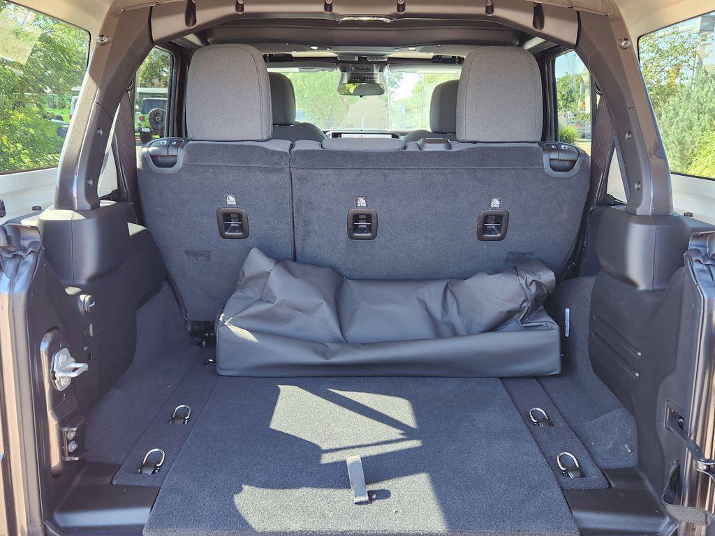 new 2025 Jeep Wrangler car, priced at $38,956