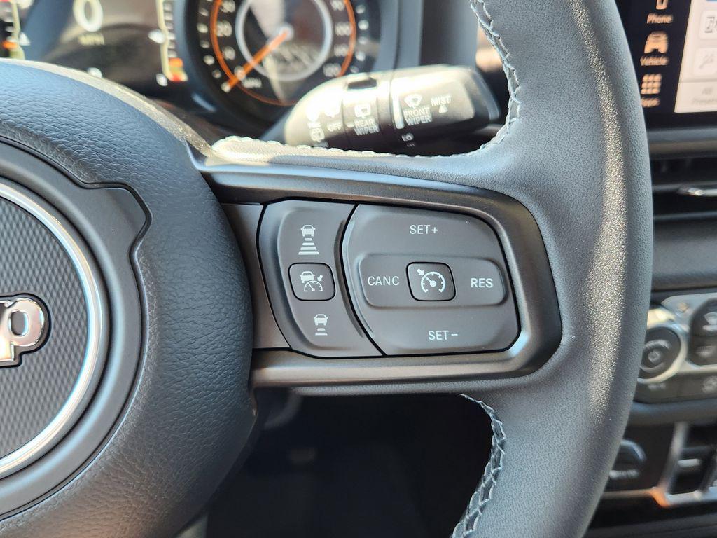 new 2025 Jeep Wrangler car, priced at $38,956