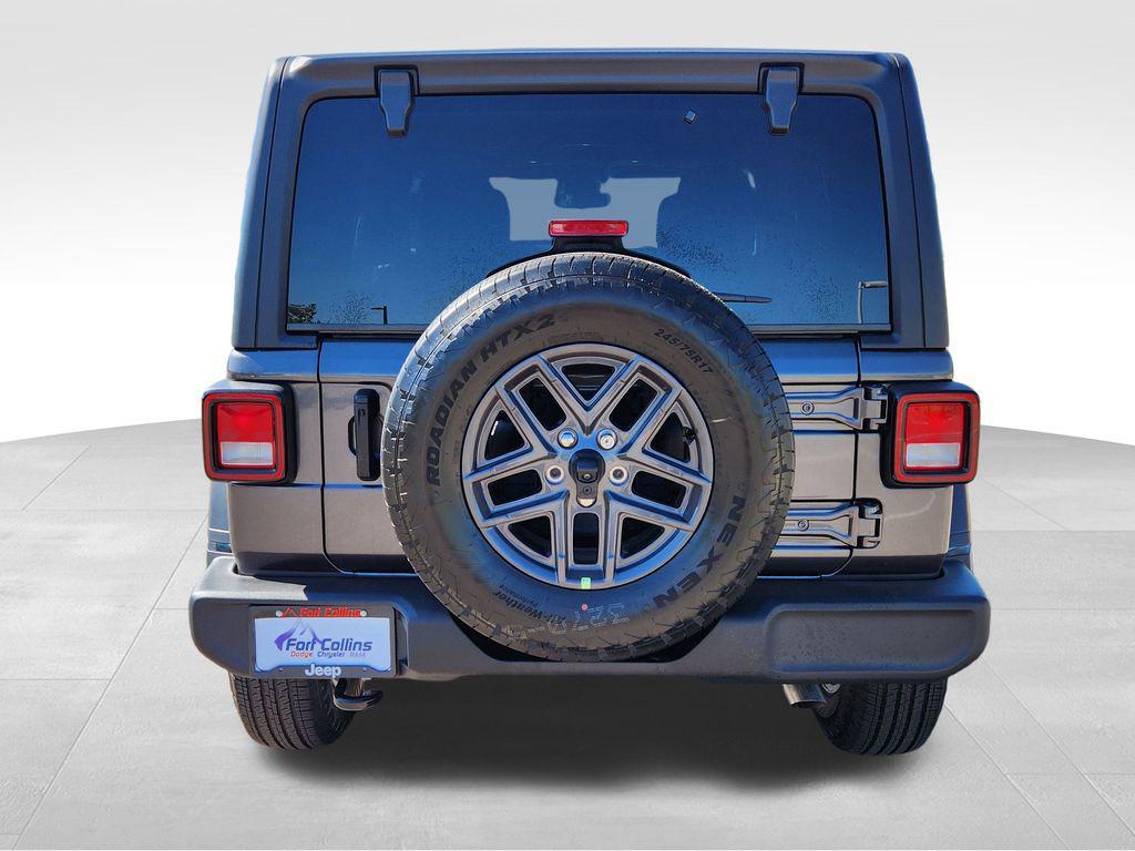 new 2025 Jeep Wrangler car, priced at $38,956