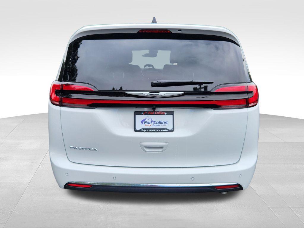 new 2026 Chrysler Pacifica car, priced at $38,387