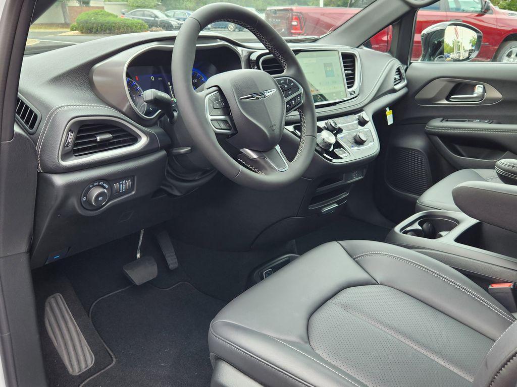 new 2026 Chrysler Pacifica car, priced at $38,387
