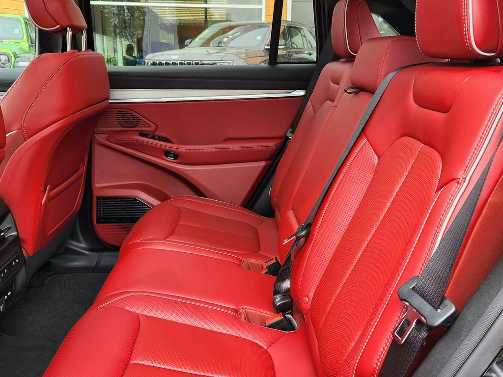 new 2025 Jeep Wagoneer S car, priced at $59,411
