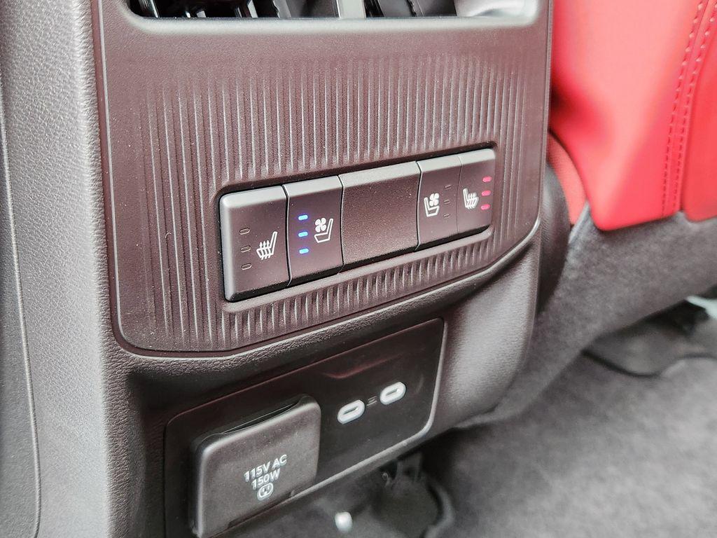 new 2025 Jeep Wagoneer S car, priced at $59,411