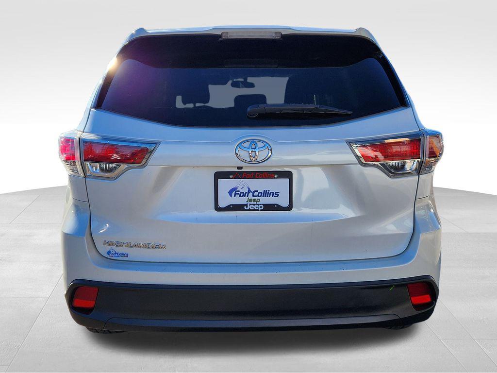 used 2016 Toyota Highlander car, priced at $17,395