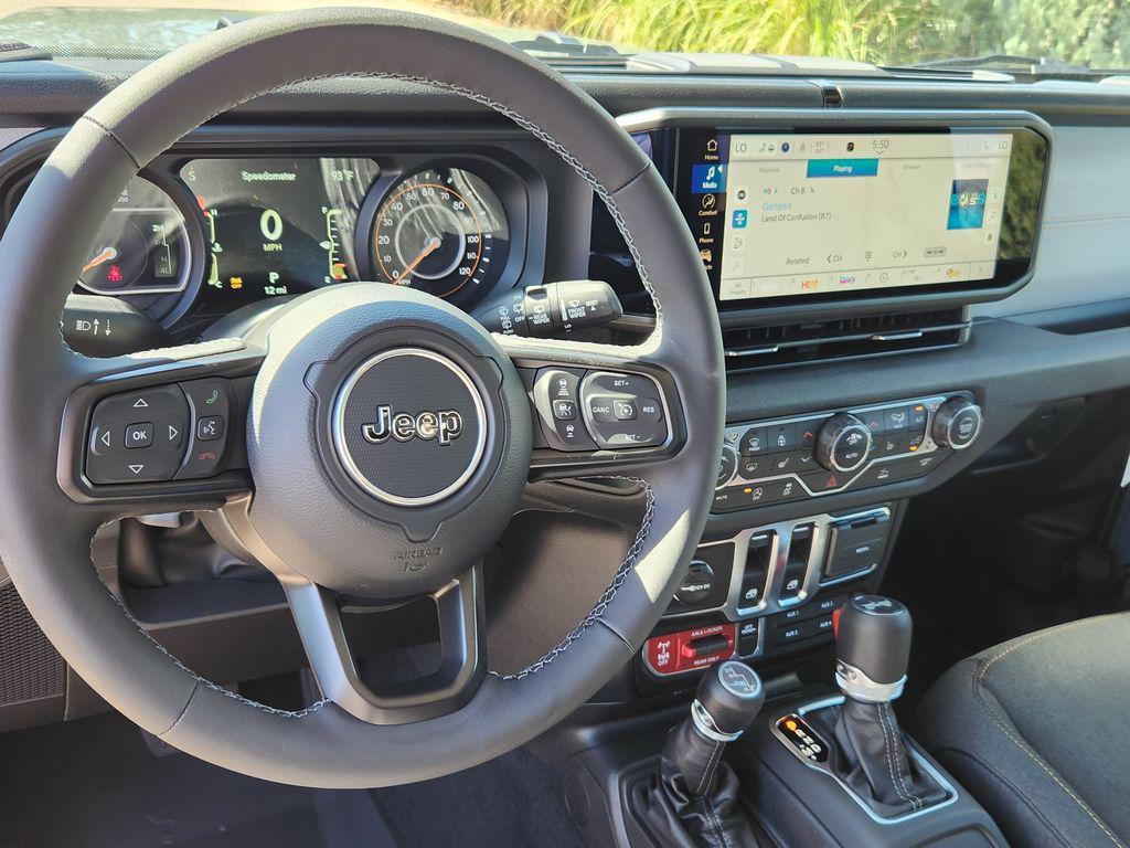 new 2025 Jeep Wrangler car, priced at $45,557