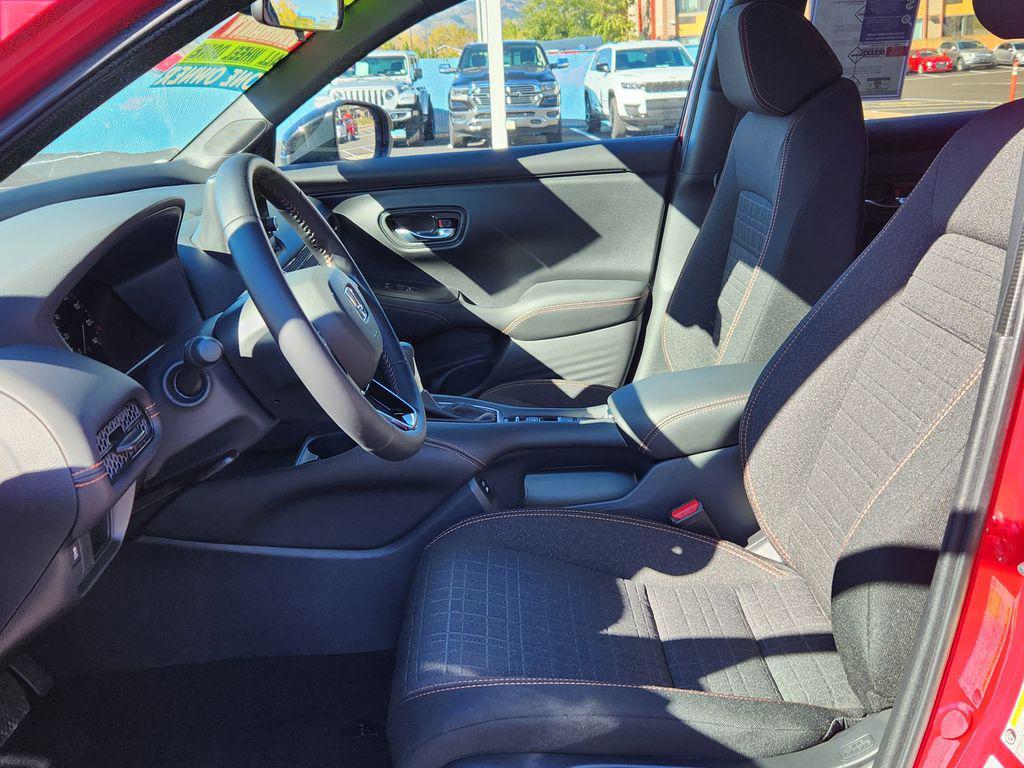 used 2025 Honda HR-V car, priced at $28,995