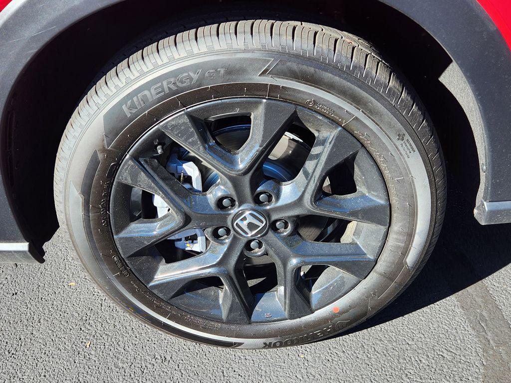 used 2025 Honda HR-V car, priced at $28,995