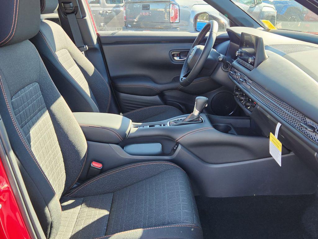 used 2025 Honda HR-V car, priced at $28,995
