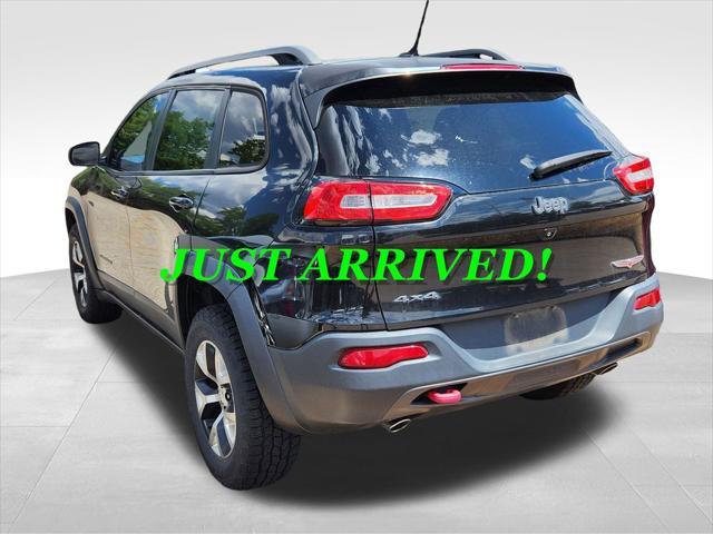 used 2015 Jeep Cherokee car, priced at $16,795