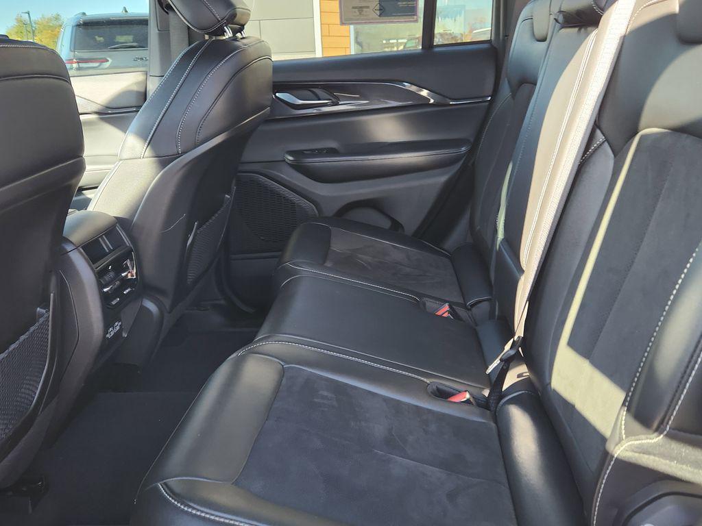 used 2023 Jeep Grand Cherokee car, priced at $33,495