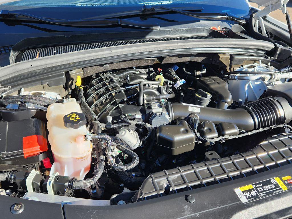 used 2023 Jeep Grand Cherokee car, priced at $33,495