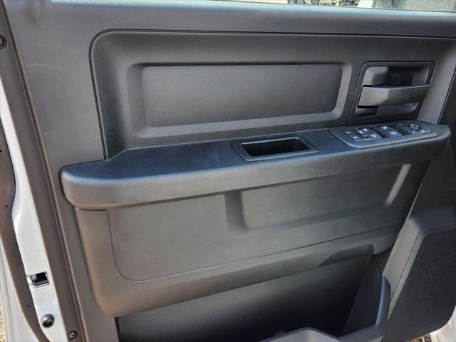 new 2025 Ram 2500 car, priced at $67,670