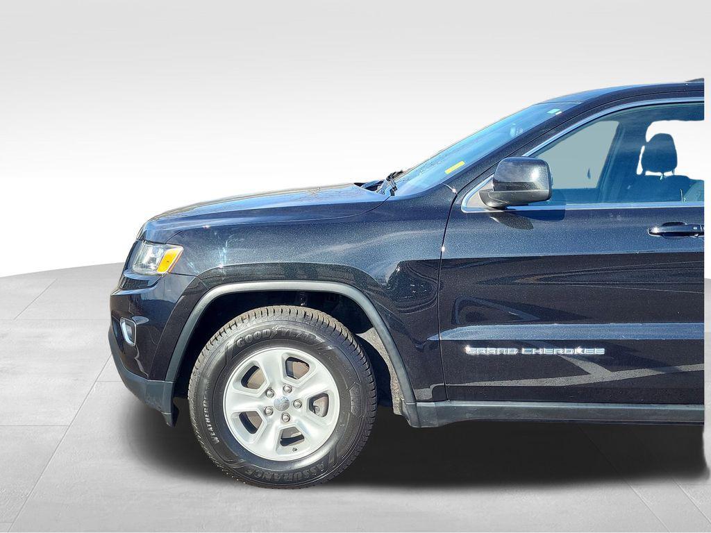 used 2016 Jeep Grand Cherokee car, priced at $14,395