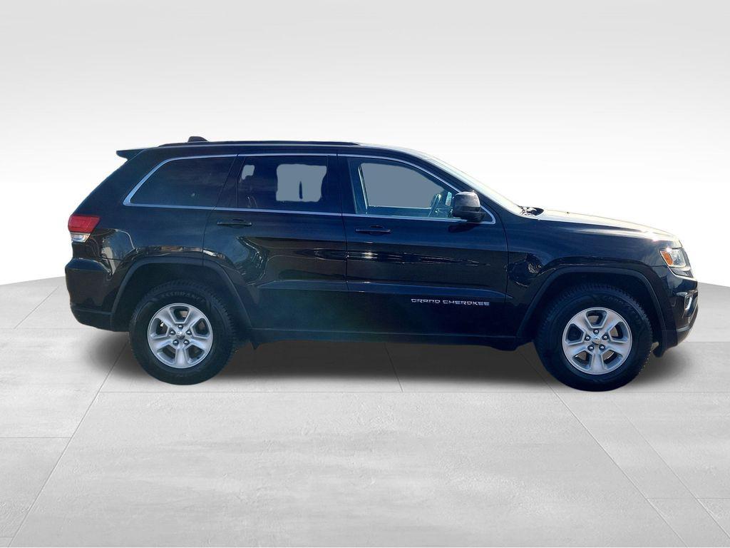 used 2016 Jeep Grand Cherokee car, priced at $14,395