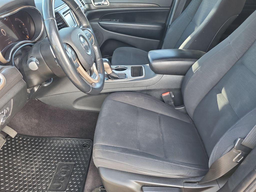 used 2016 Jeep Grand Cherokee car, priced at $14,395