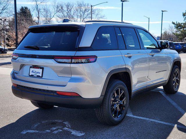 new 2025 Jeep Grand Cherokee car, priced at $44,273