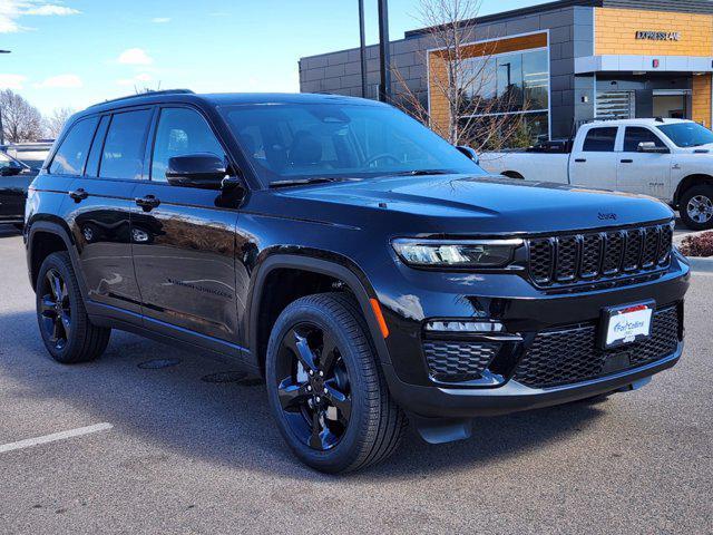 new 2025 Jeep Grand Cherokee car, priced at $50,834