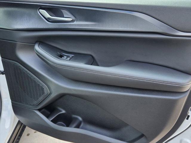 new 2025 Jeep Grand Cherokee car, priced at $41,411